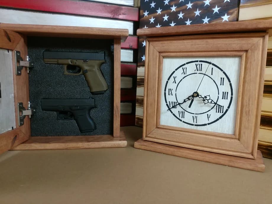 Liberty Home Concealment Peacemaker Clock