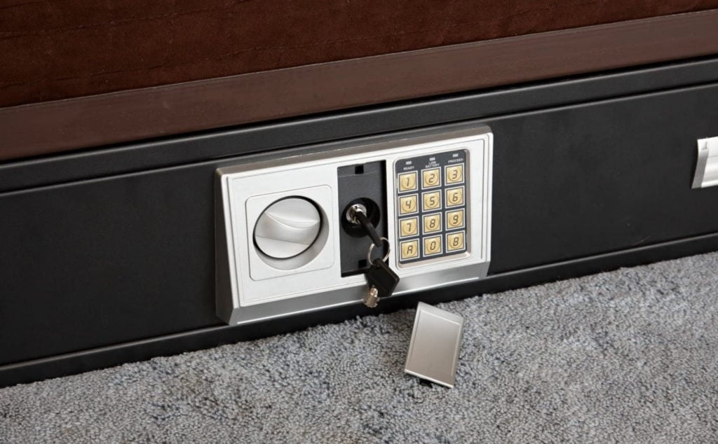 SnapSafe Under Bed XXL Safe