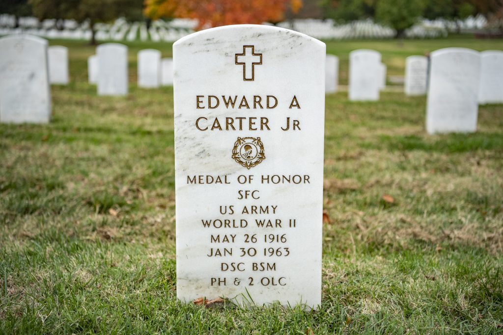Medal of Honor Headstone in Section 59