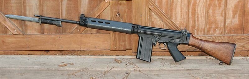 Early FN FAL