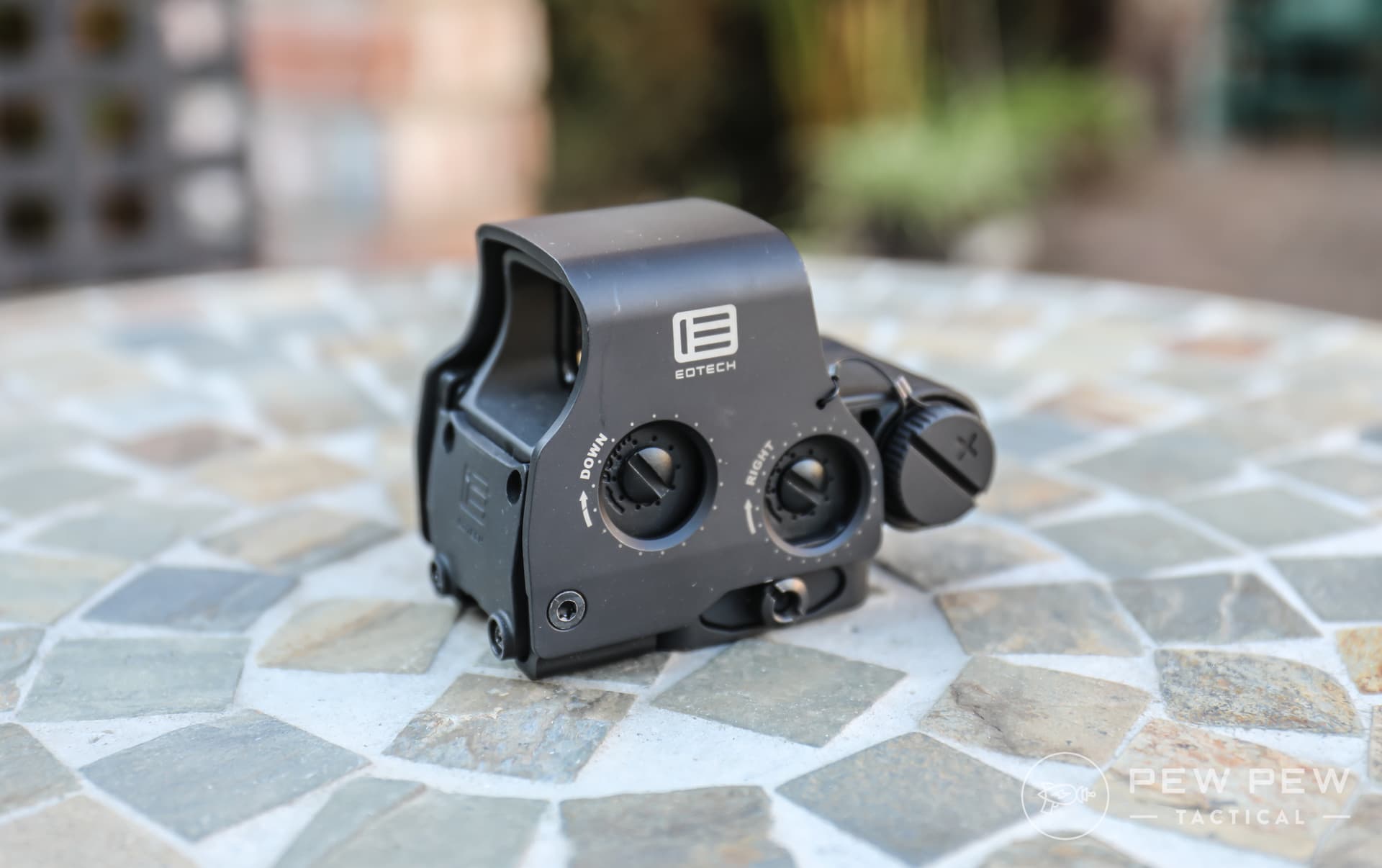 6 Best EOTech Holographic Sight Models [Hands-On] - Pew Pew Tactical