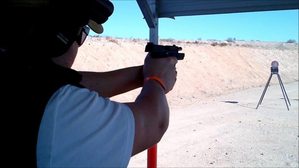 Post Thumbnail Image for post: [Review] Sig Sauer P250: Modern Modular Sidearm