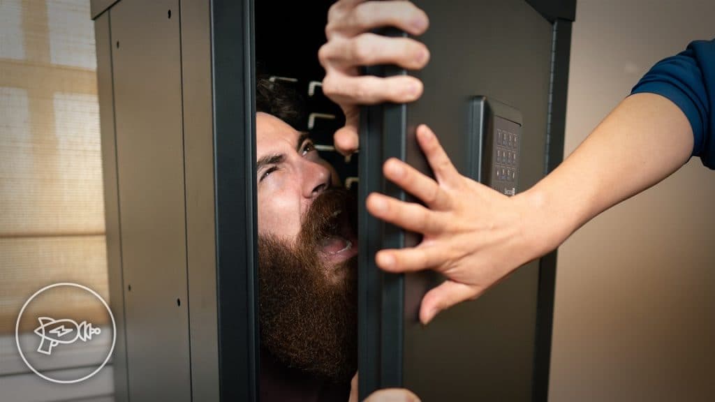 Post Thumbnail Image for post: SecureIt Agile 52 Safe [Review+Hands-On Video]