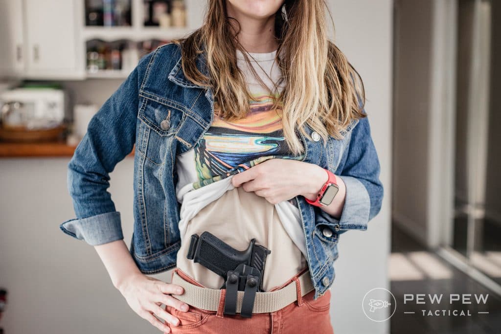 Post Thumbnail Image for post: Best Way to Concealed Carry for Women [Guide]