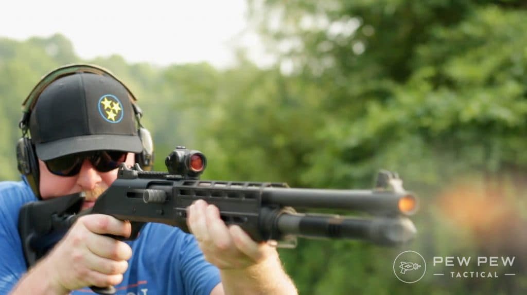 Post Thumbnail Image for post: Benelli M4 Review: Best Combat Shotgun? [Video+Tested]