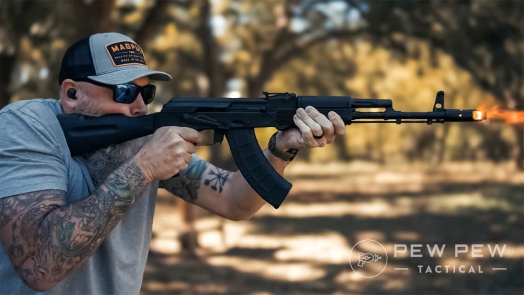 KUSA KR-103 muzzle flash