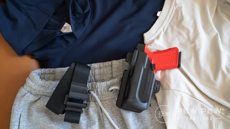 Post Thumbnail Image for post: Best Arrowhead Tactical CCW Clothing [Review]