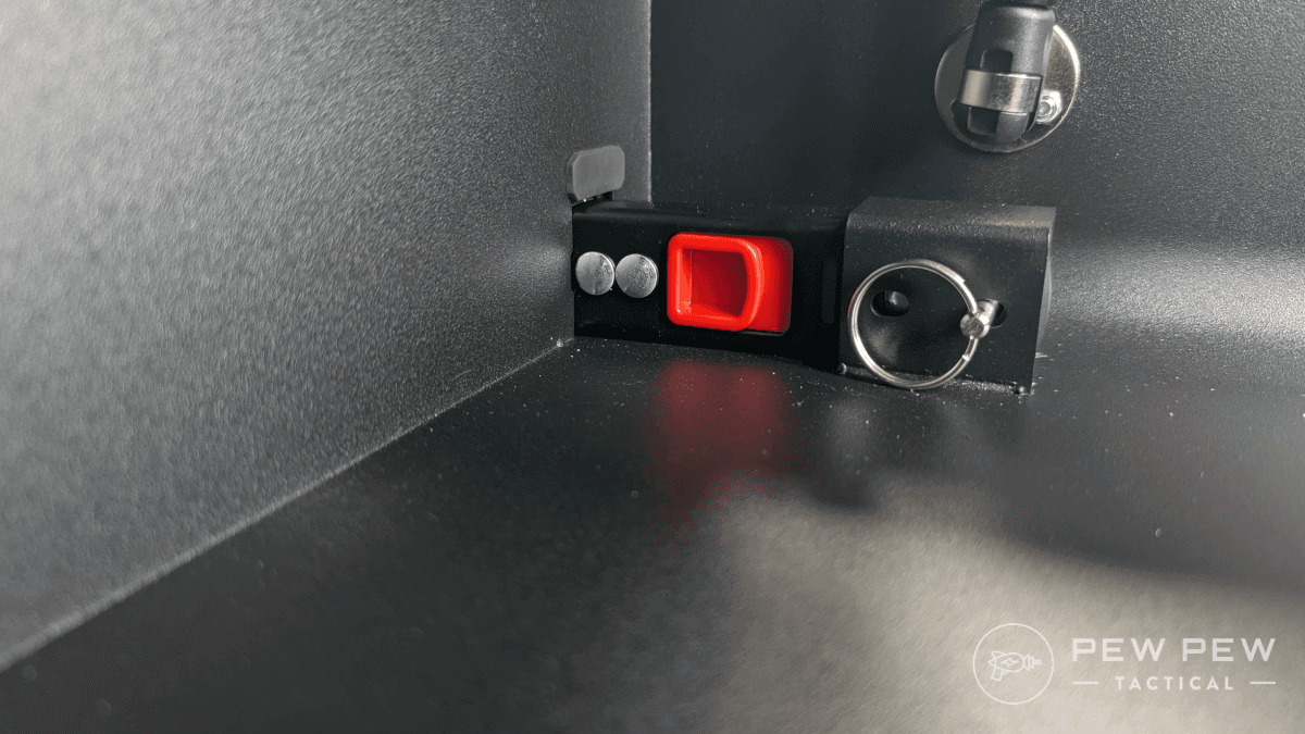 Boosted Safe Elite attachment point
