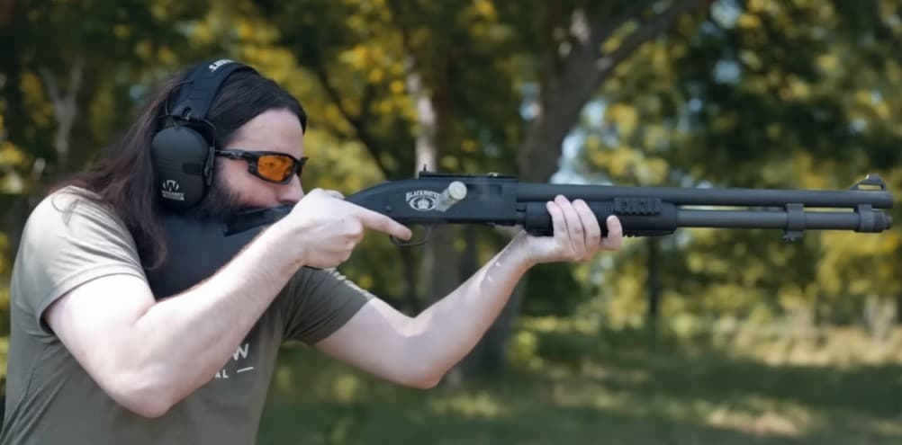 Mossberg 590A1