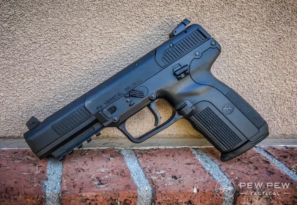 Post Thumbnail Image for post: [Review] FN Five-SeveN: High Speed & Low Recoil