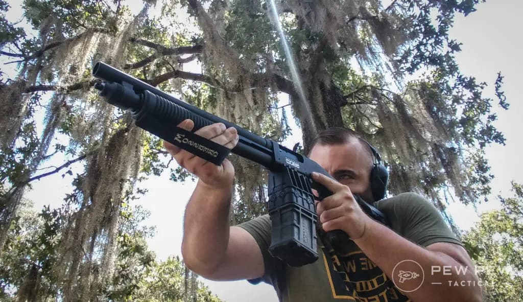 Post Thumbnail Image for post: [Review] Mossberg 590M Shockwave: Magazine-Fed Freedom