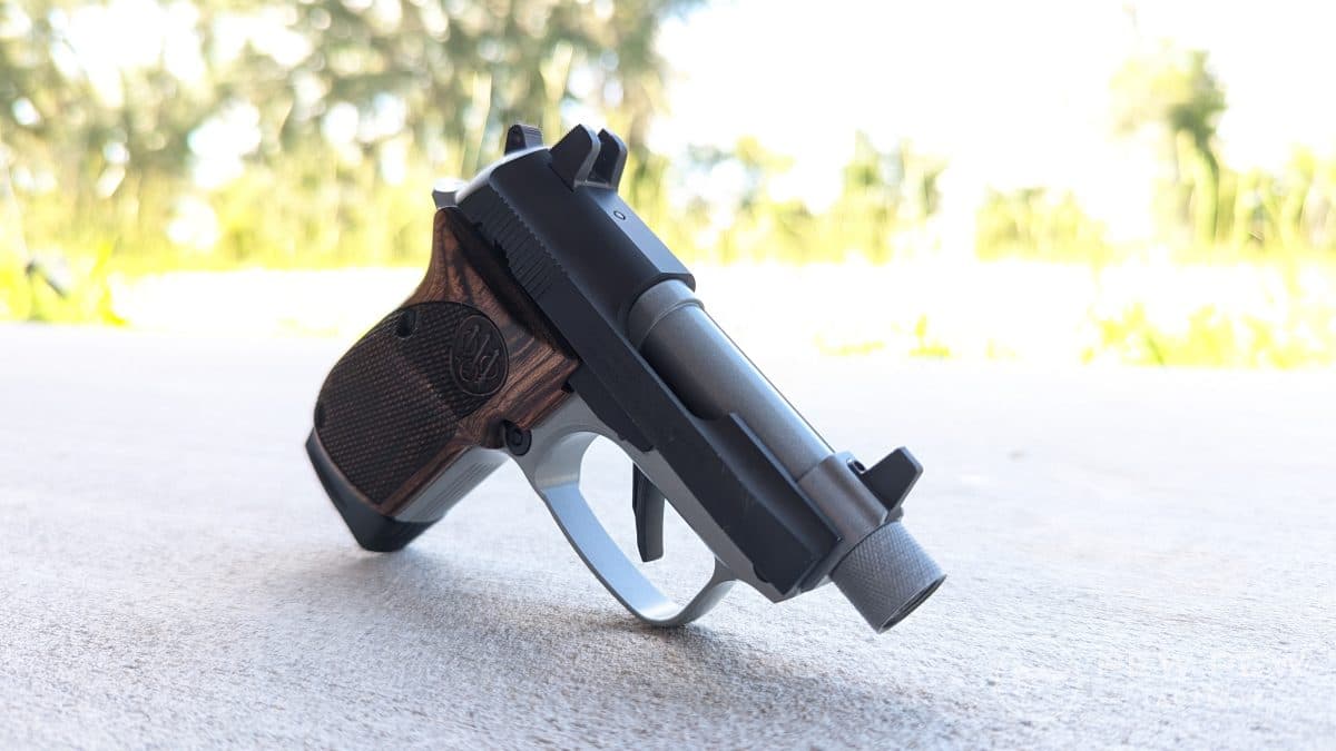 Beretta 30X Tomcat Front Left