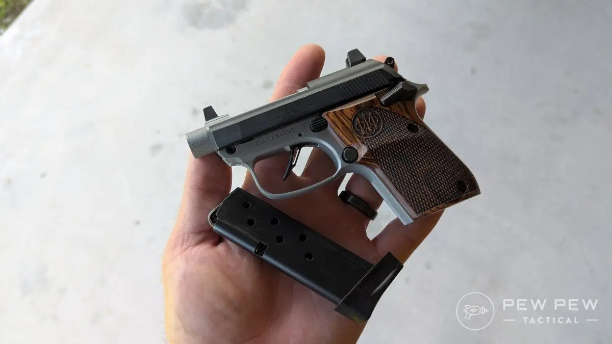 Beretta 30X in hand
