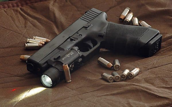 Glock 22 with Surefire X300