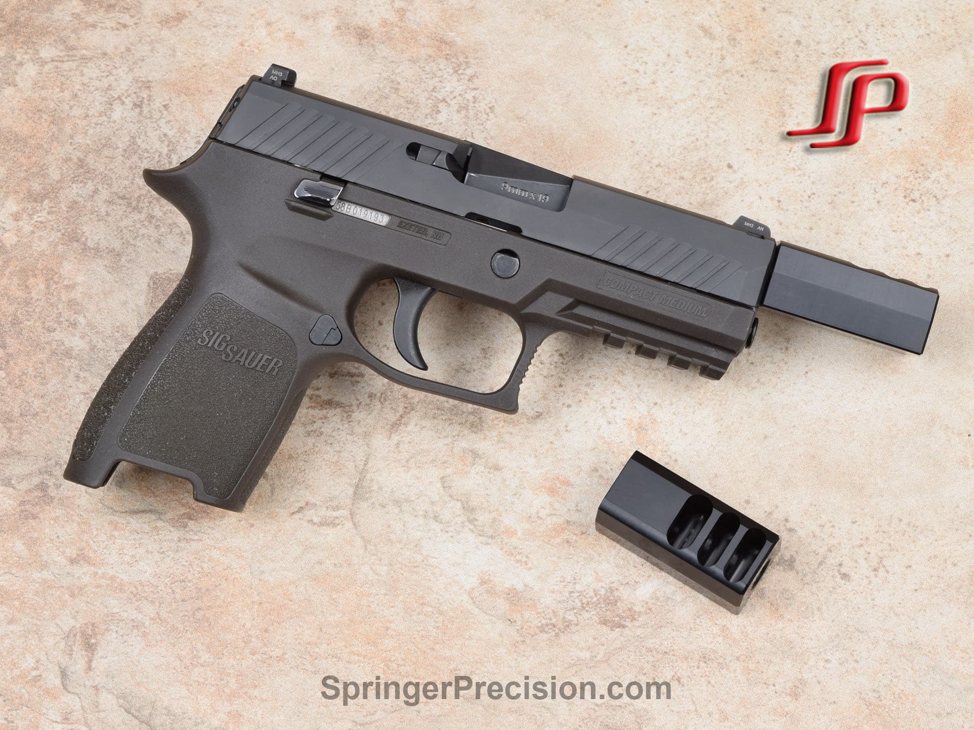 P320 COMP 3 PORT BLACK