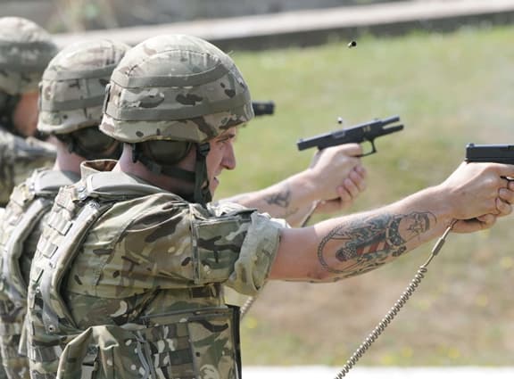 UK Glock 17