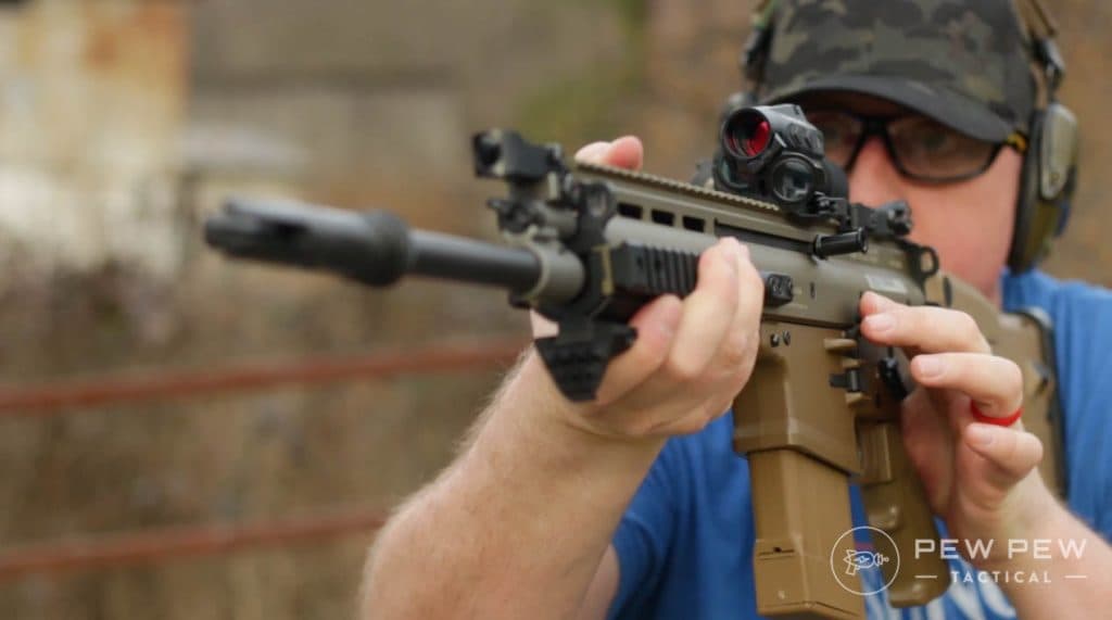 FN SCAR 17S Shooting