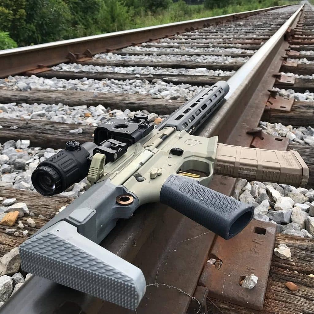 Q Honey Badger train tracks