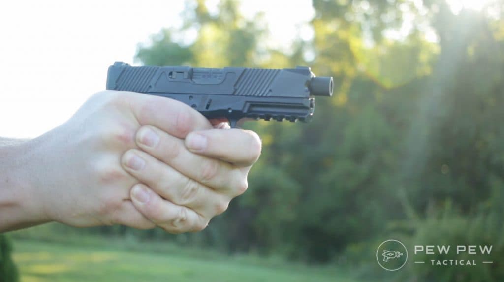 Adams Arms AA19 Shooting