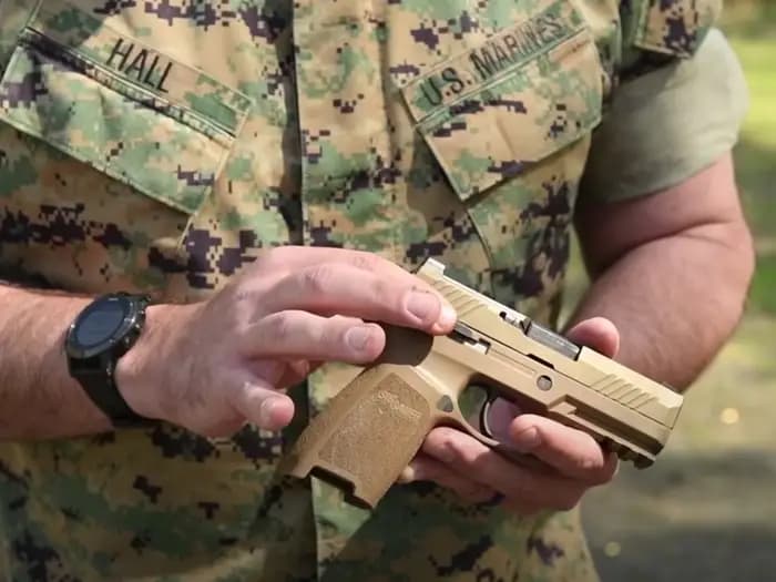 Marine-Corps-Sig-M18