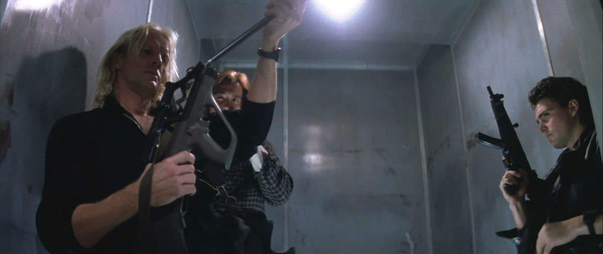 Steyr AUG Die Hard