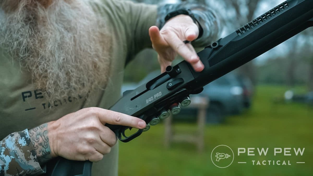 Mossberg 940 Pro Tactical SPX charging handle