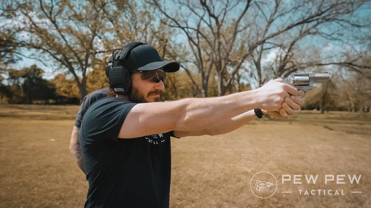 Post Thumbnail Image for post: How to Shoot a Revolver