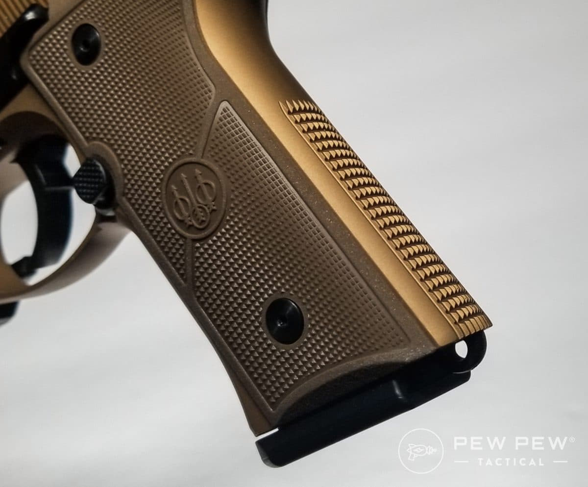 Beretta M9A4 Vertec Grip