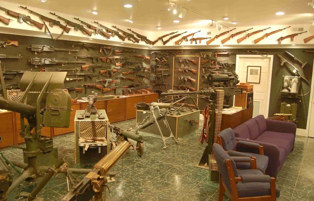 Post Thumbnail Image for post: 4 Guns that Changed the World