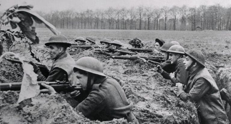 Post Thumbnail Image for post: Famous Guns of WWI: Rifles, Machine Guns, & Pistols