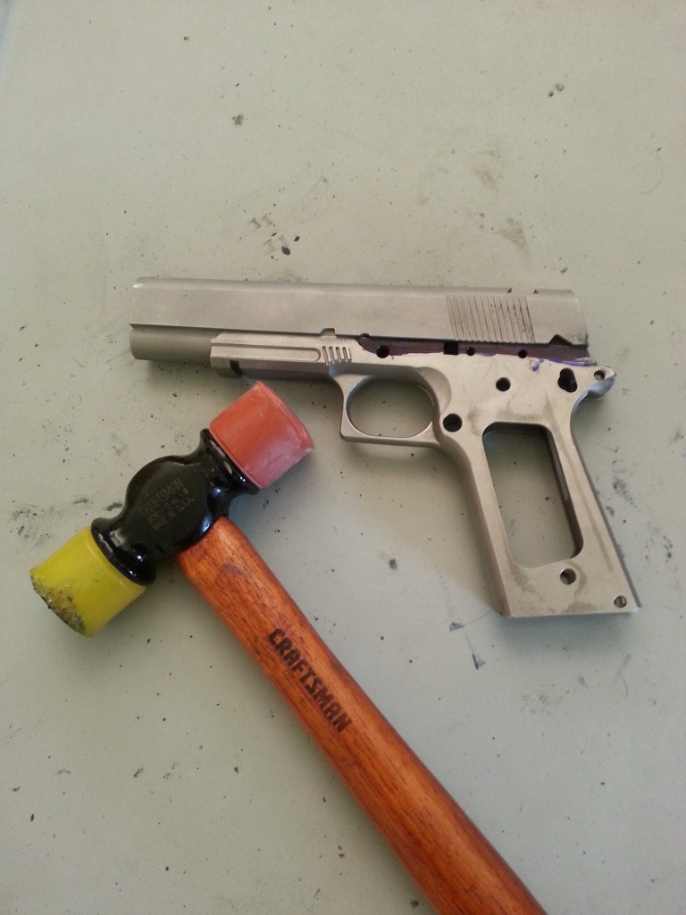 Hammer Fitting the 1911 Slide