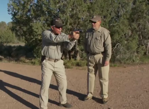 Weaver Stance, Gunsite