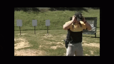 El Presidente Drill, Travis Tomasie