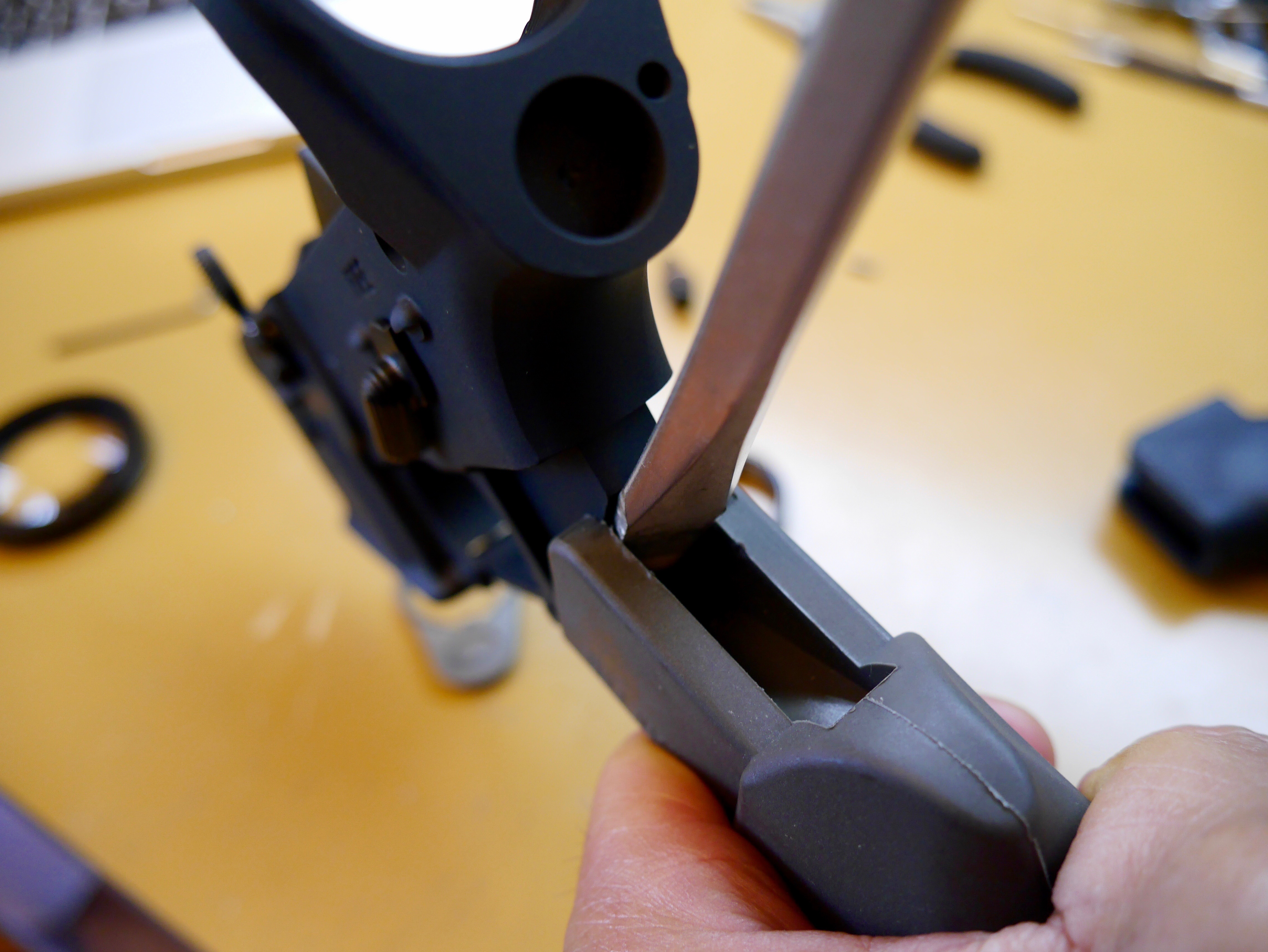 Spreading Apart Hammerhead Grip
