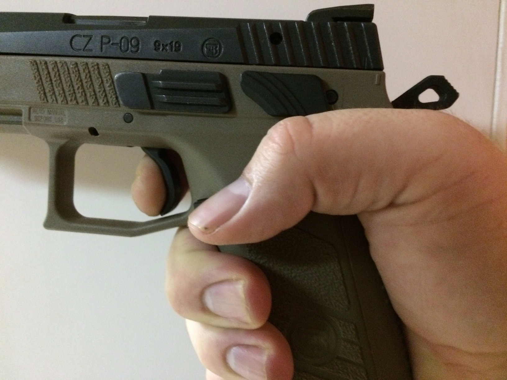 Trigger Reset Slapping the Trigger Guard vs Riding the Reset Pew Pew