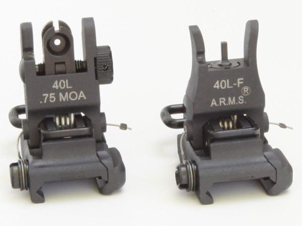 The 40 L-F Combo BUIS rear (left) and front (right)