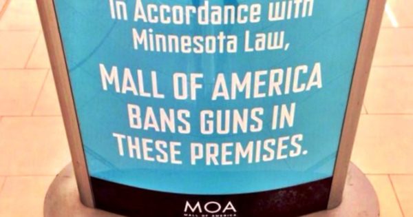 Mall of America no guns sign