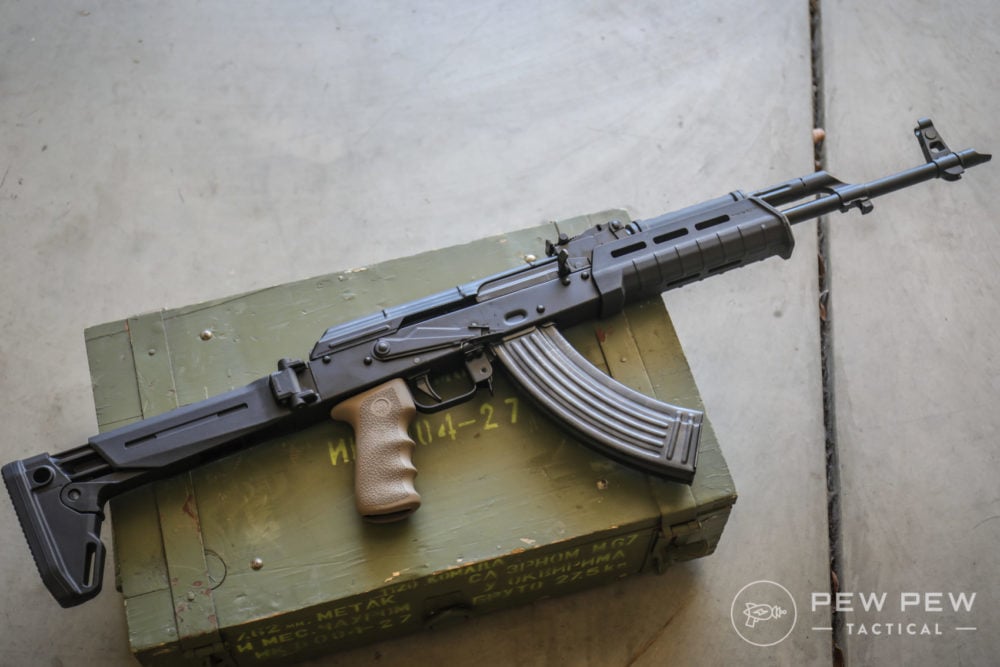 AK-47 vs AR-15 - Battle of the Carbines