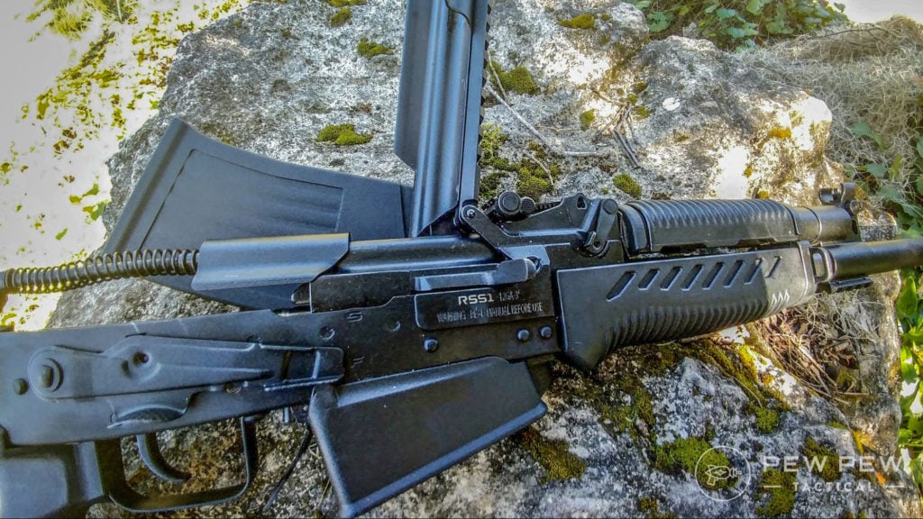 RS S1 partly field stripped