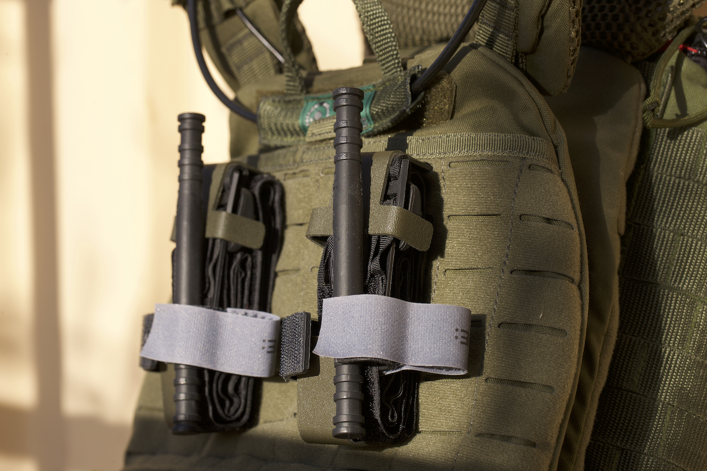 Best Tourniquets & Holders [2019] Myths, Usage, and Top Picks
