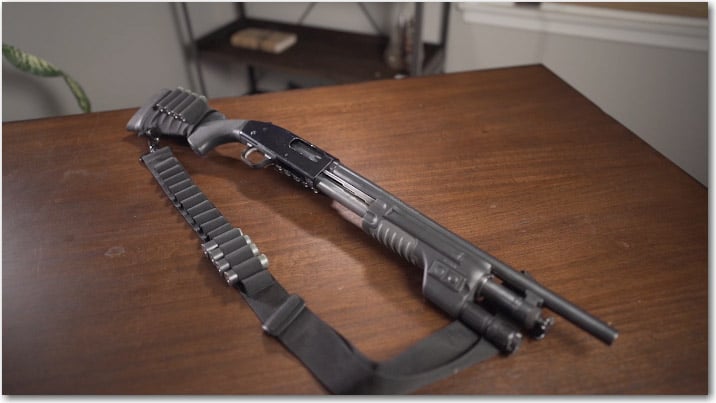 Mossberg 500 with Surefire