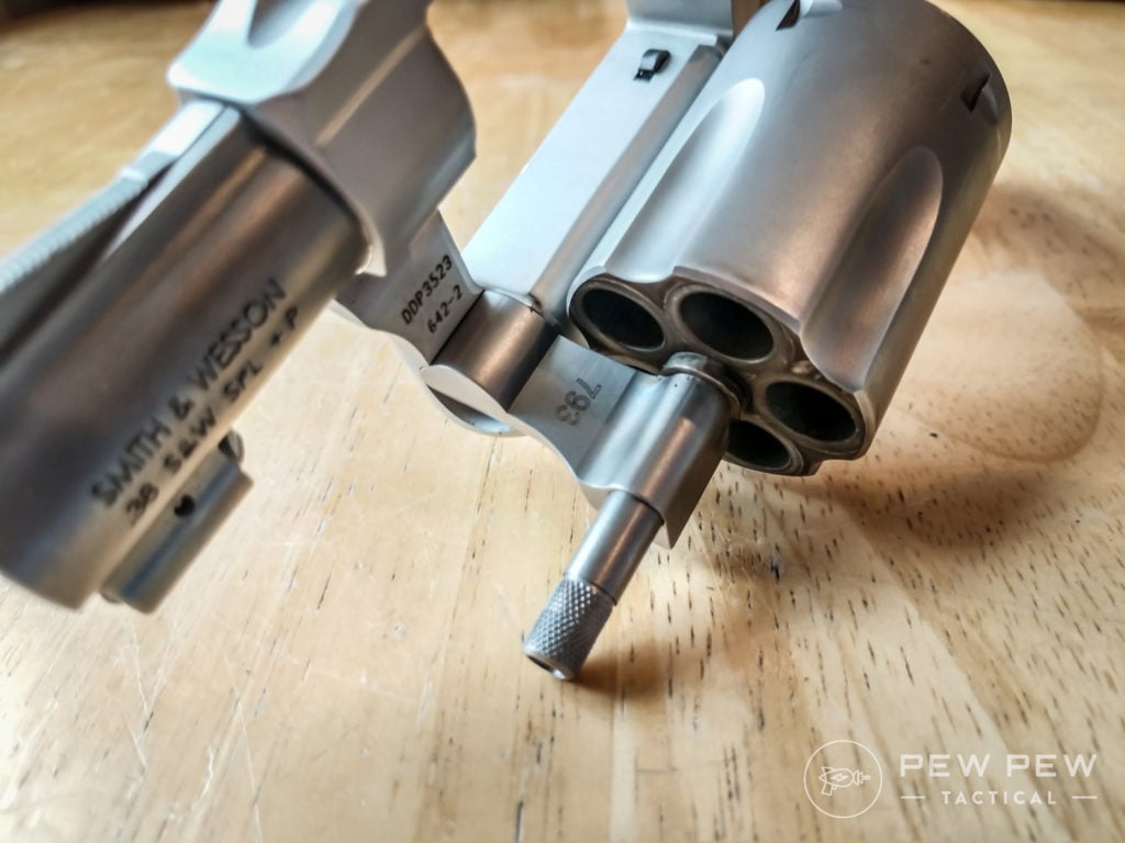 Smith and Wesson 642 (2)