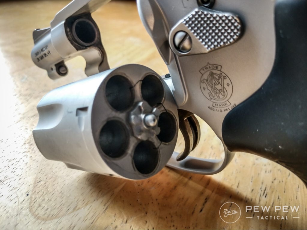 Smith and Wesson 642 (3)