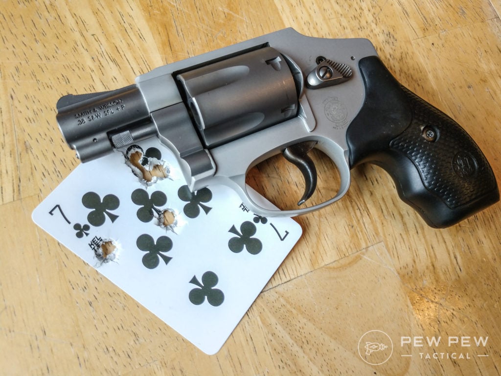 Review] Smith & Wesson 642 Airweight: Go-To Snubbie? - Pew Pew