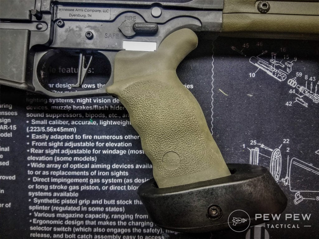 AR-15 Grip The Tactical Deluxe with palm shelf on a bench rest LR308. (image9)