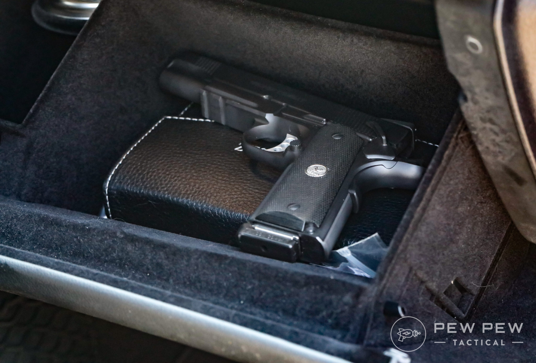 16 Best Gun Safes for Pistols & Long Guns of 2023 [All Budgets] Pew