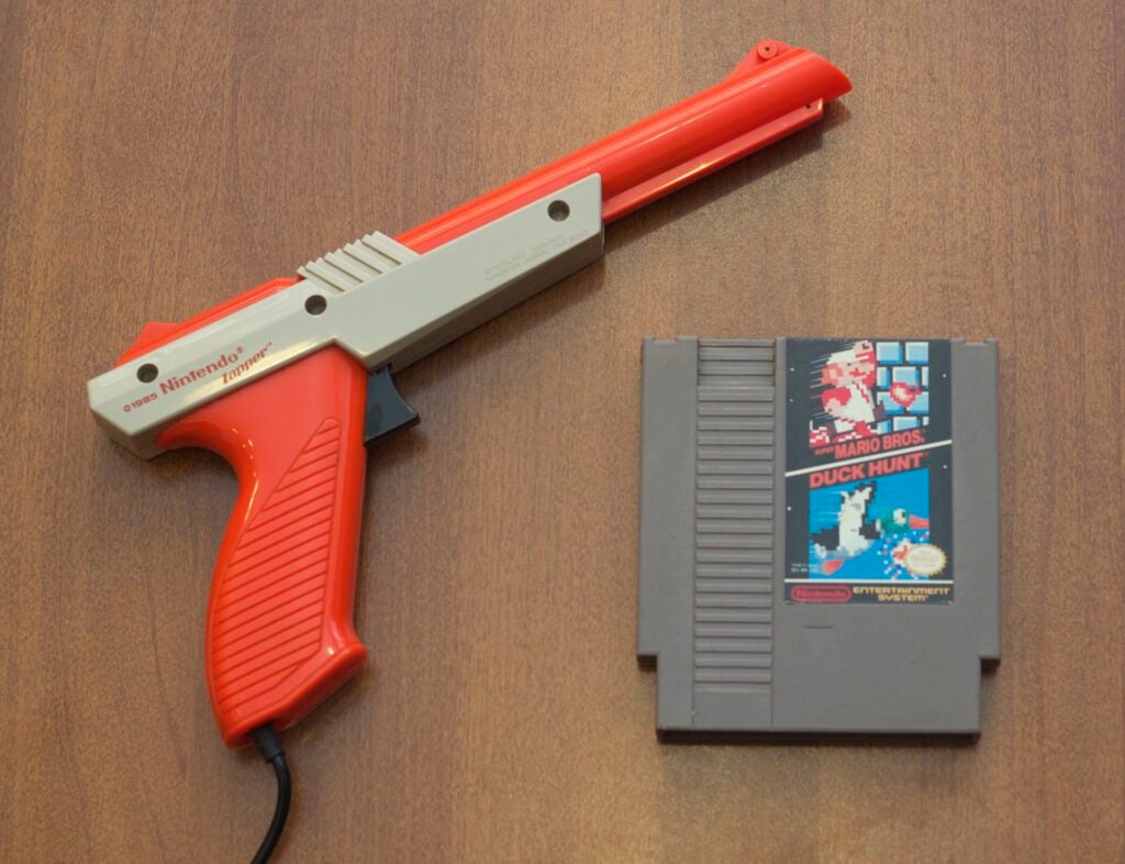 Nintendo Zapper light gun and Duck Hunt cartridge