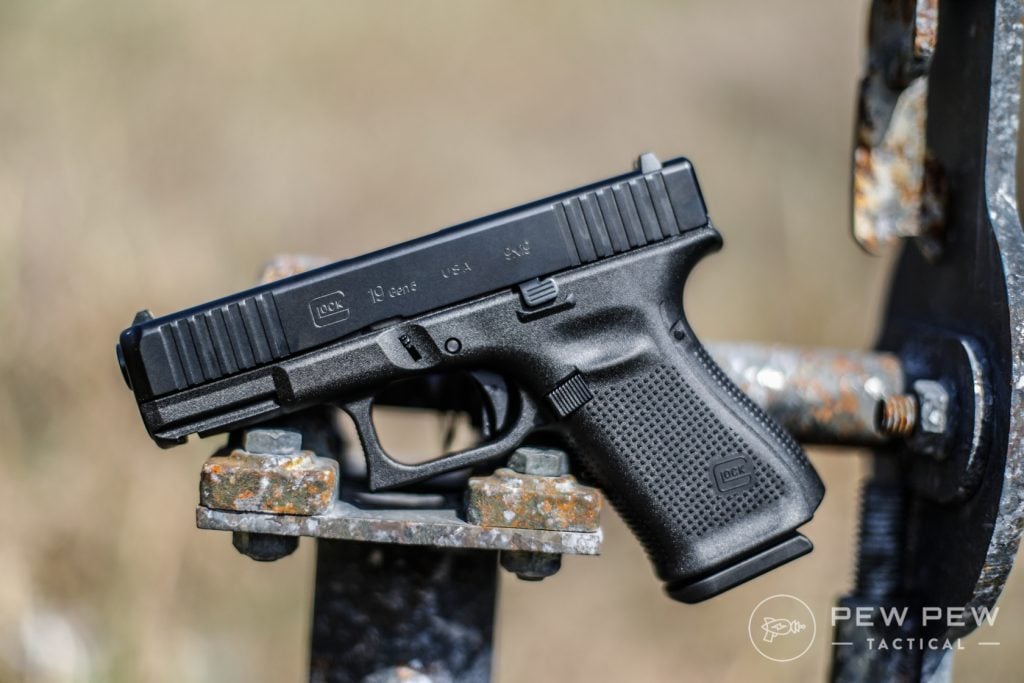 GLOCK 22 Gen5 The 40 S&W caliber closes the gap between the .45 Auto  calibers and the 9x19 service calibers. The G22 is now available with Gen5  technologies including the nDLC finish