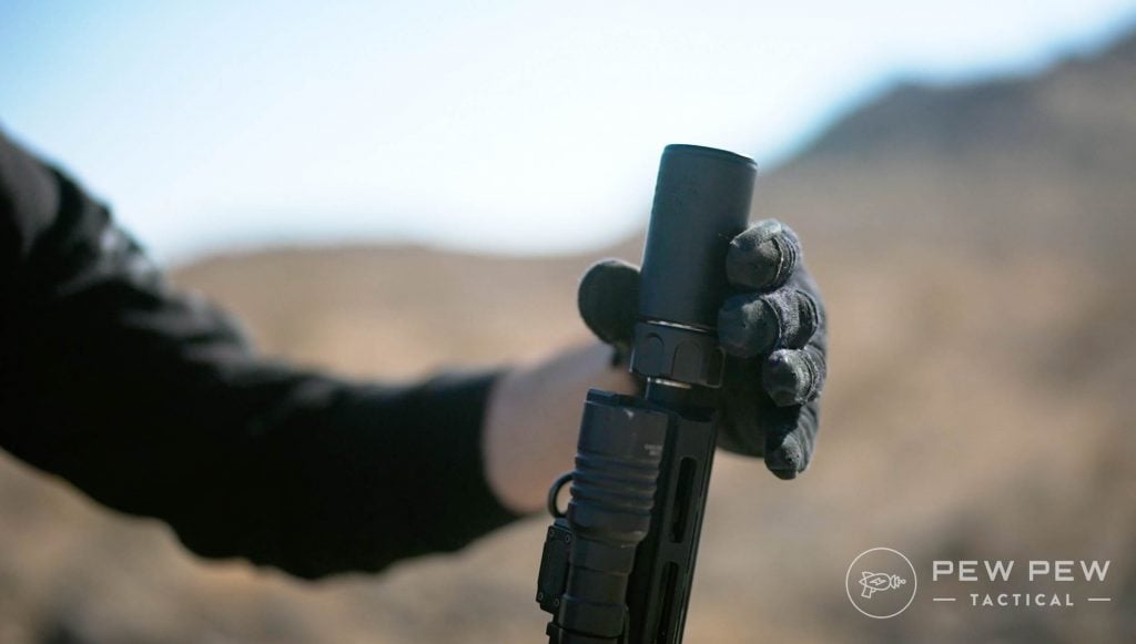 Ron 実物 Surefire WARDEN Muzzle Black サプレッサー - ミリタリー Ron 実物 Surefire WARDEN Muzzle Black サプレッサー - ミリタリー