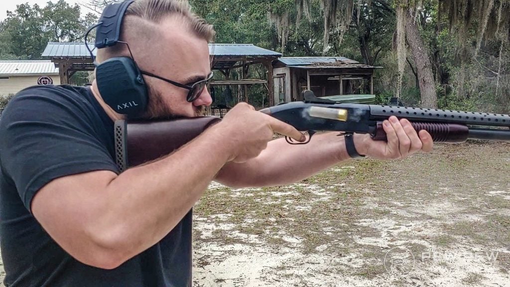 Mossberg Retrograde 590A1 Shooting